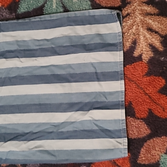 Cute denim jumper with flutter sleeves (Kid Size XXL/18) - Picture 5 of 5